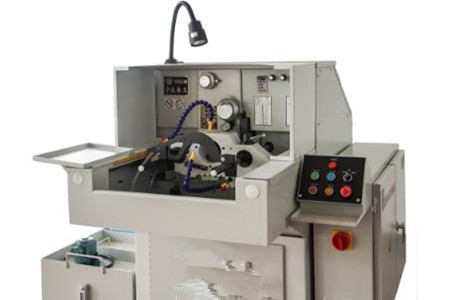 數(shù)控珩磨機(jī)的操作前需要進(jìn)行培訓(xùn)！